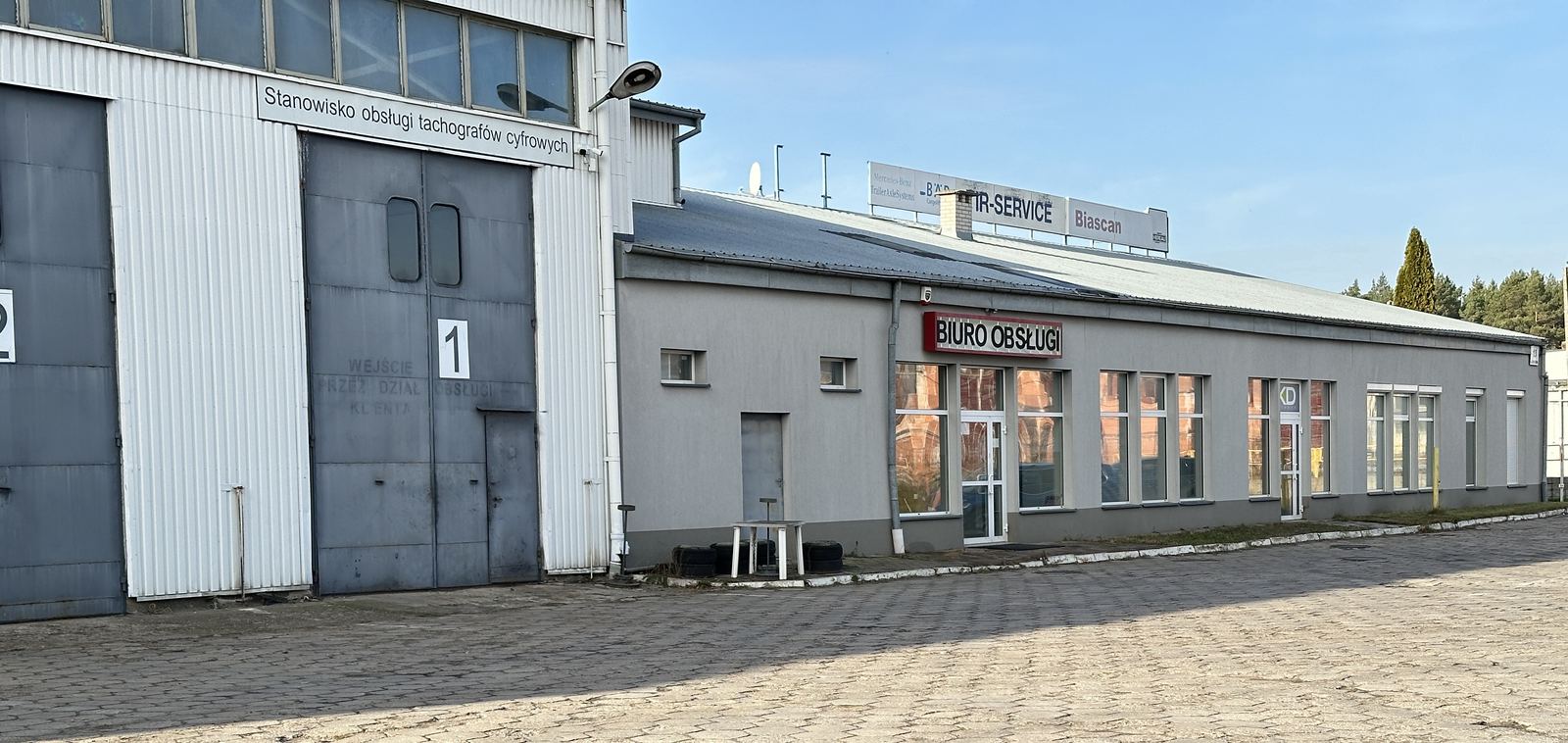 Stanowisko serwisu tachografów – odczyt, kalibracja i montaż tachografów cyfrowych